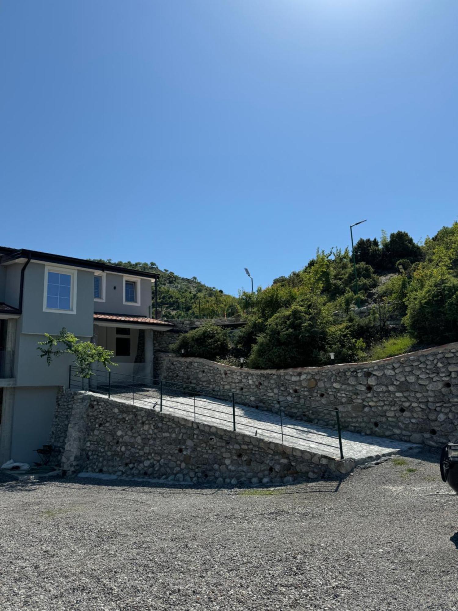 Qyteza Guest House & Camping Shkodra Exterior foto